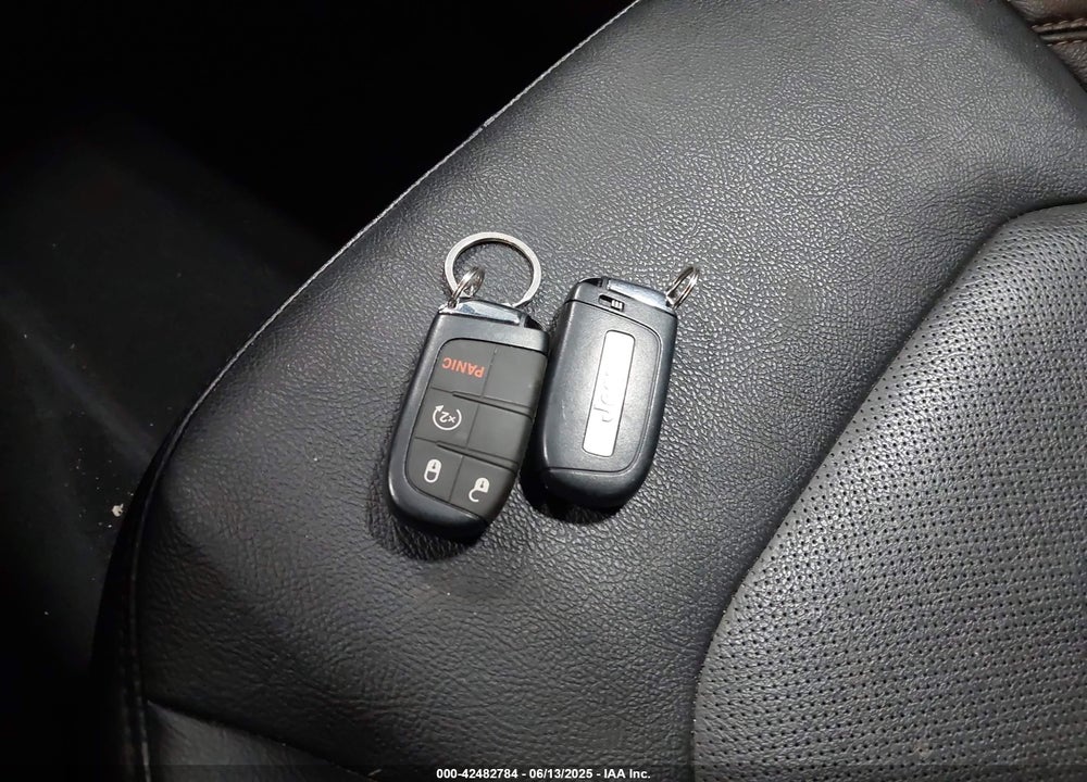 2022 JEEP COMPASS VIN: 3C4NJDCB5NT223989