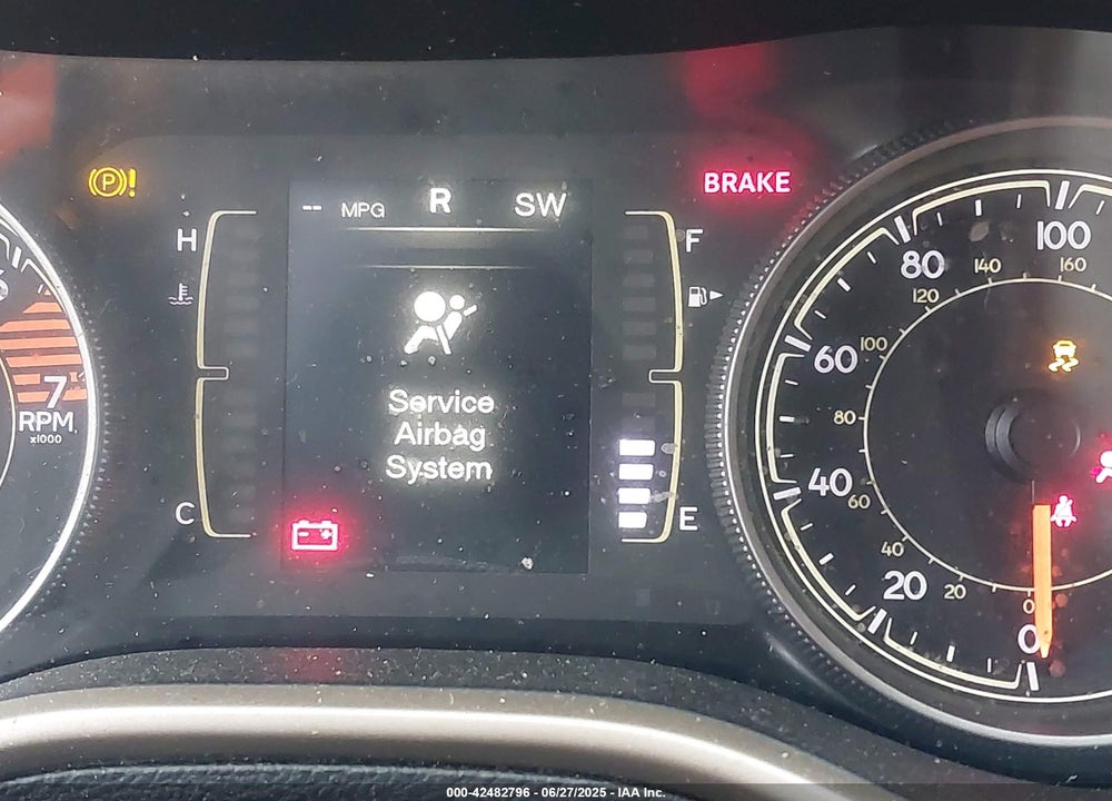 2016 JEEP CHEROKEE VIN: 1C4PJMCB6GW367931
