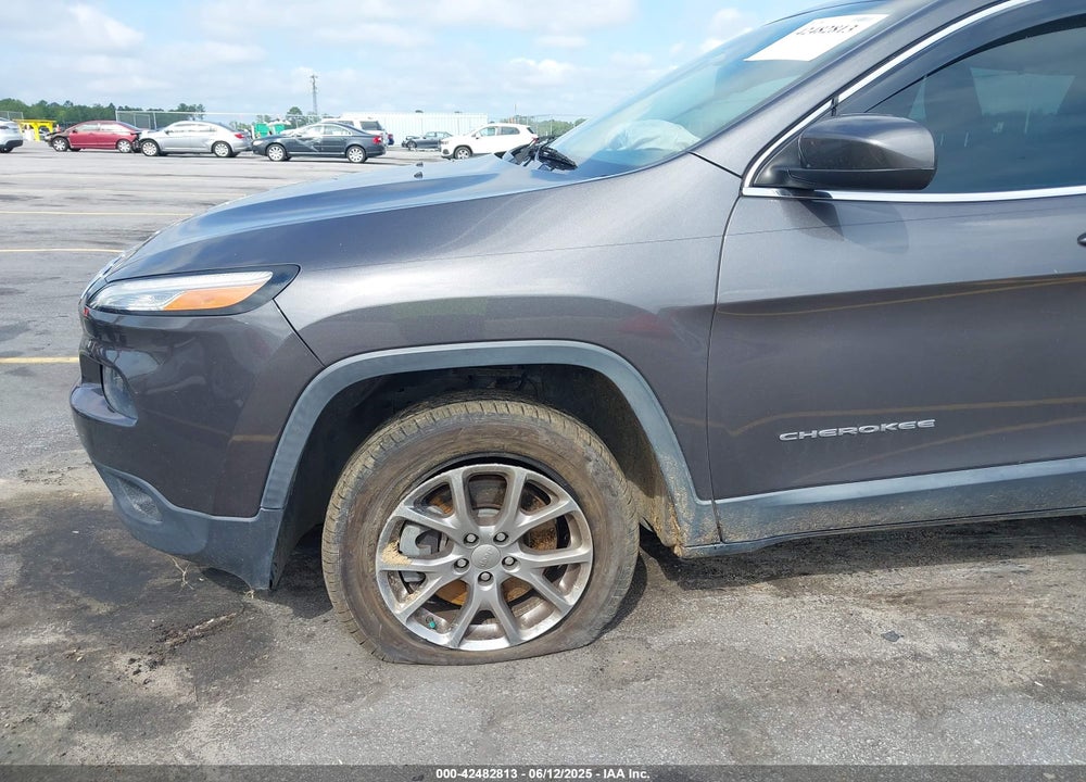 2018 JEEP CHEROKEE LATITUDE PLUS FWD VIN: 1C4PJLLX1JD612630