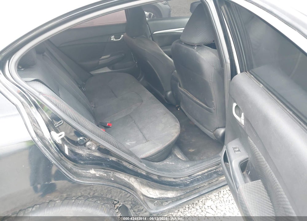 2013 HONDA CIVIC VIN: 2HGFB6E59DH700923