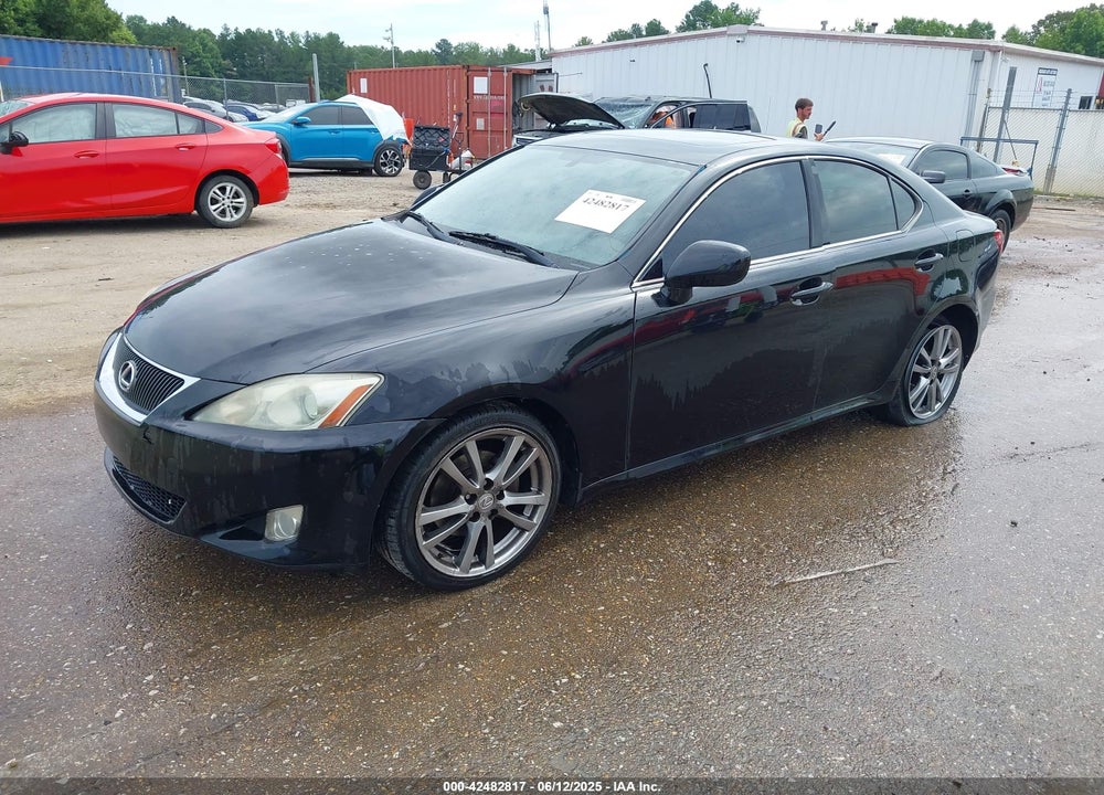2008 LEXUS IS 250 VIN: JTHBK262385056633