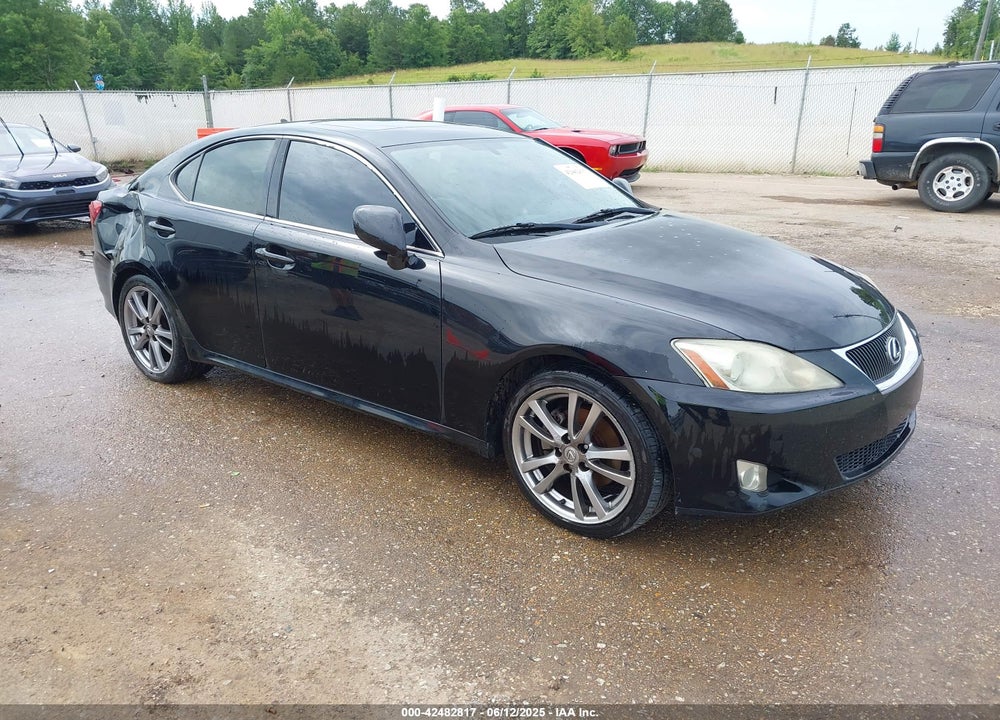 2008 LEXUS IS 250 VIN: JTHBK262385056633