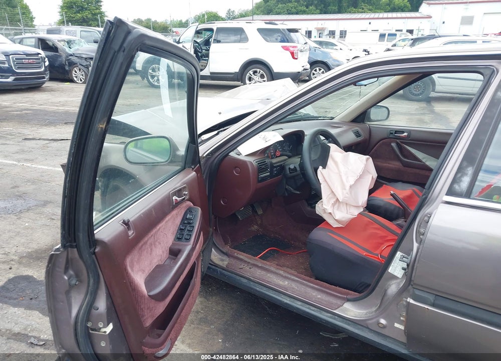 1993 HONDA ACCORD LX VIN: 1HGCB7653PA064879