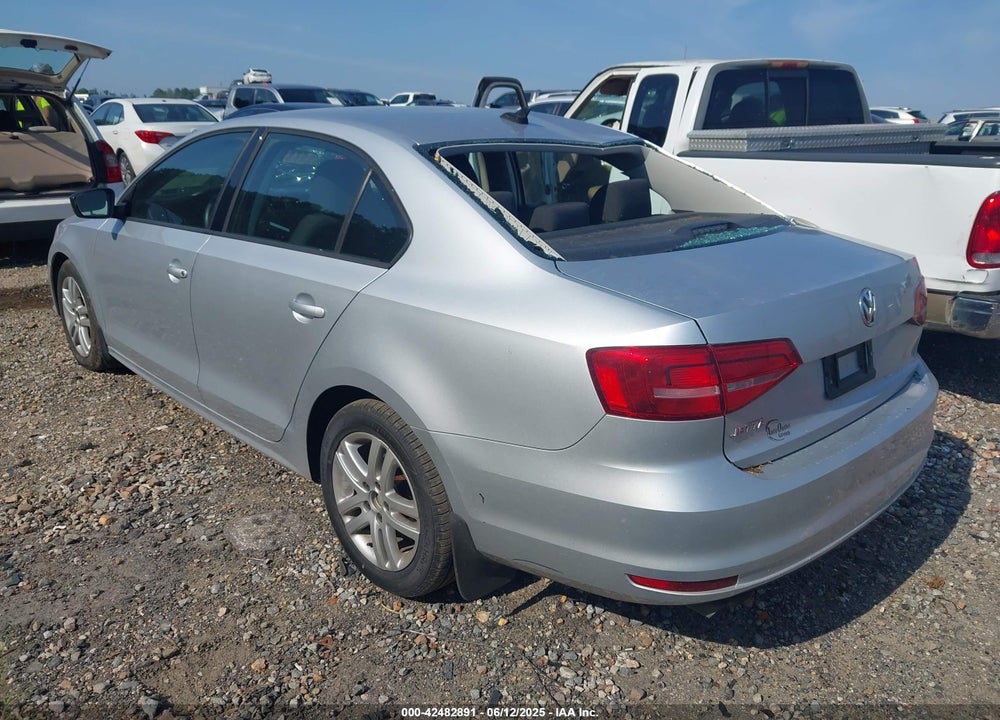 2015 VOLKSWAGEN JETTA VIN: 3VW2K7AJ5FM251943
