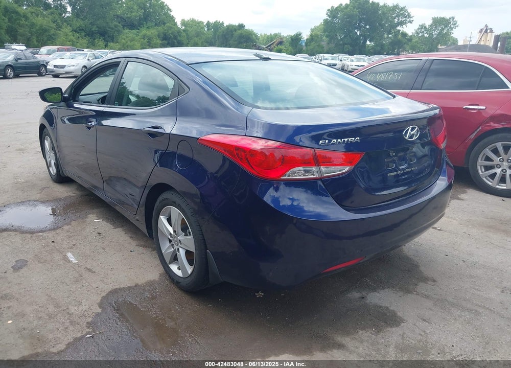 2013 HYUNDAI ELANTRA VIN: 5NPDH4AE2DH421920