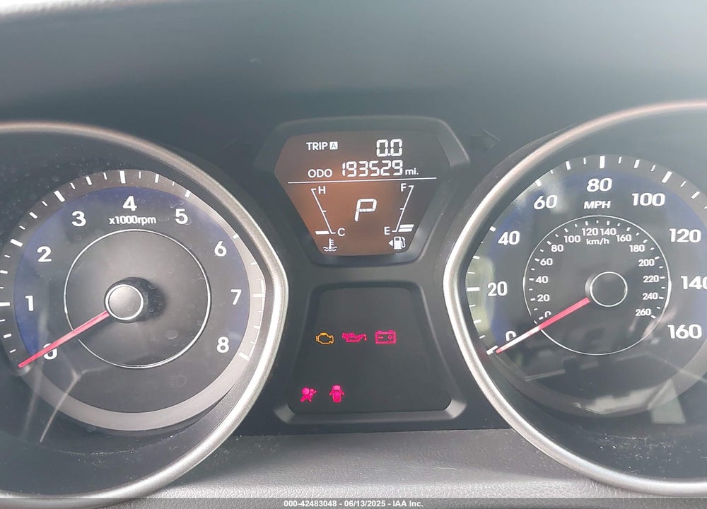 2013 HYUNDAI ELANTRA VIN: 5NPDH4AE2DH421920