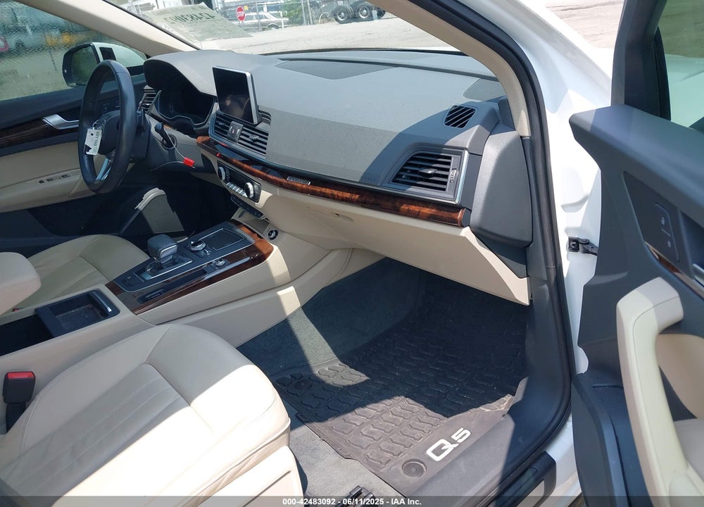 2018 AUDI Q5 VIN: WA1BNAFY1J2096945