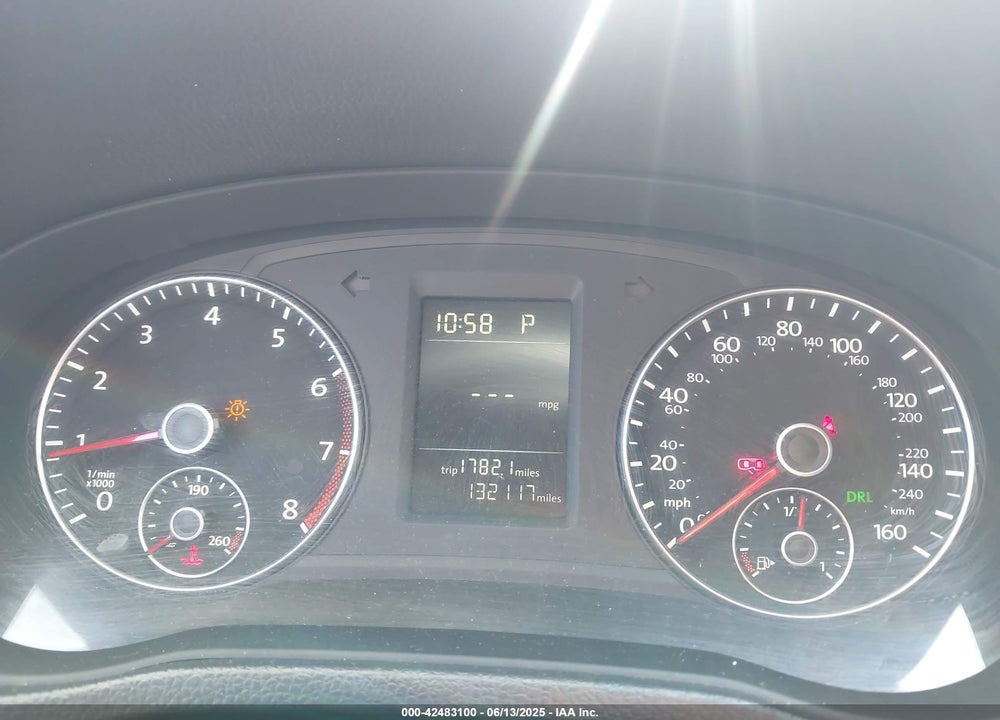 2014 VOLKSWAGEN PASSAT 2.5L S VIN: 1VWAP7A3XEC003928