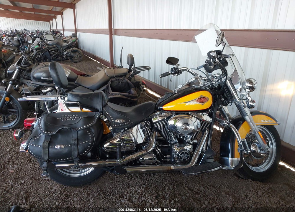 2000 HARLEY-DAVIDSON FLSTC VIN: 1HD1BJY1XYY022312