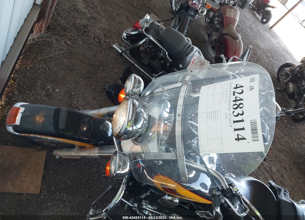 2000 HARLEY-DAVIDSON FLSTC VIN: 1HD1BJY1XYY022312