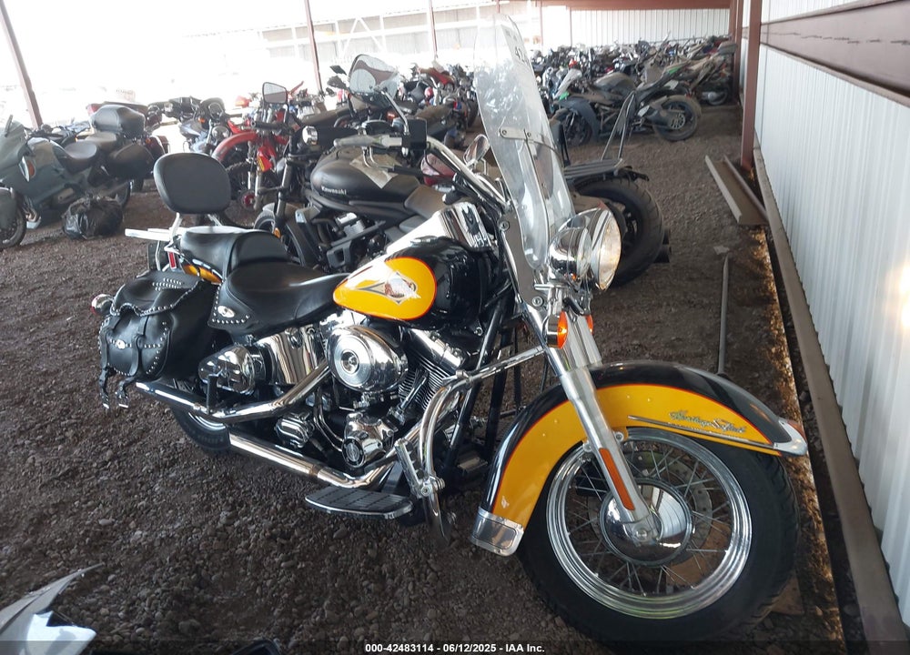 2000 HARLEY-DAVIDSON FLSTC VIN: 1HD1BJY1XYY022312