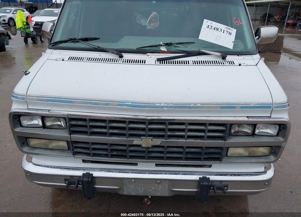 1994 CHEVROLET G20 VIN: 1GBEG25K7RF171947