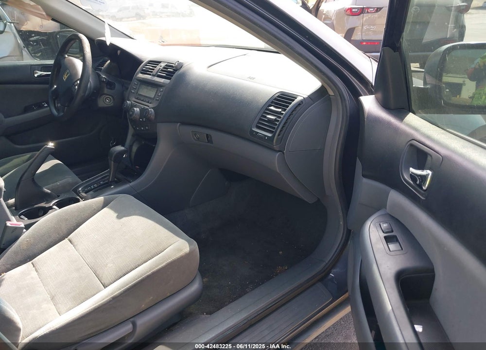 2007 HONDA ACCORD 2.4 LX VIN: 1HGCM56437A049014