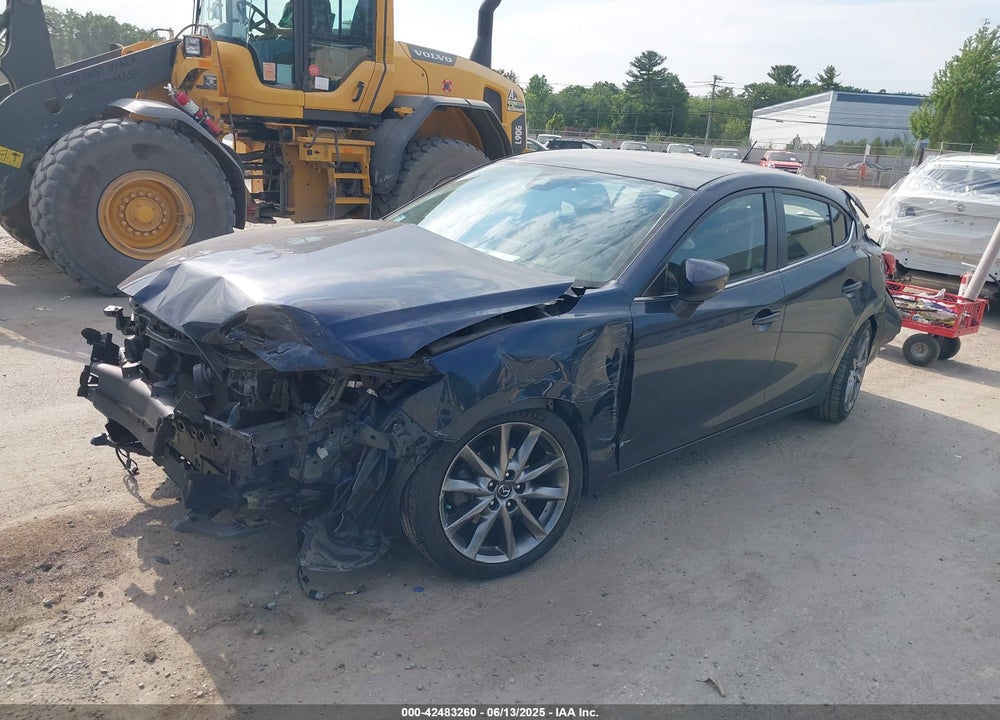 2018 MAZDA MAZDA3 VIN: 3MZBN1L34JM230660