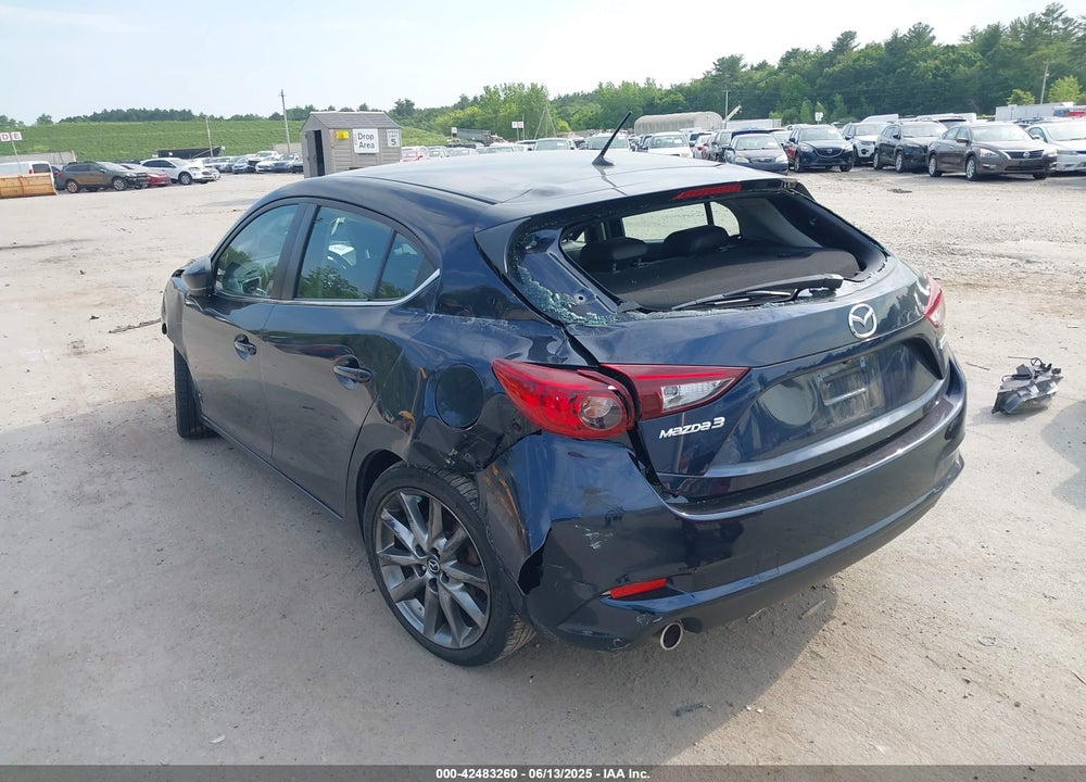 2018 MAZDA MAZDA3 VIN: 3MZBN1L34JM230660