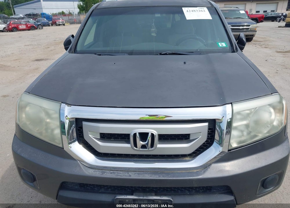 2010 HONDA PILOT VIN: 5FNYF3H27AB009581