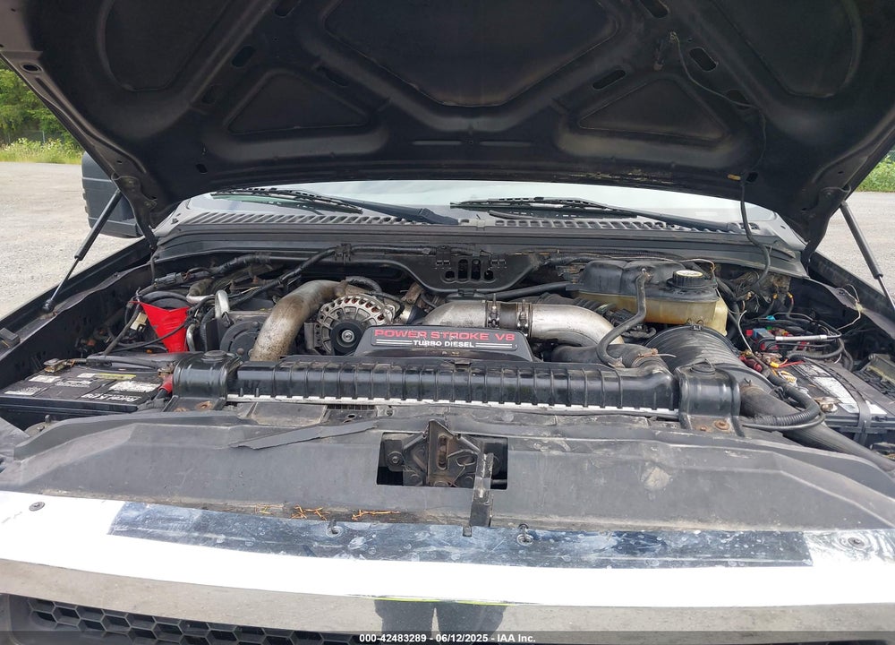 2005 FORD F-450 VIN: 1FDXF47P85EA78846