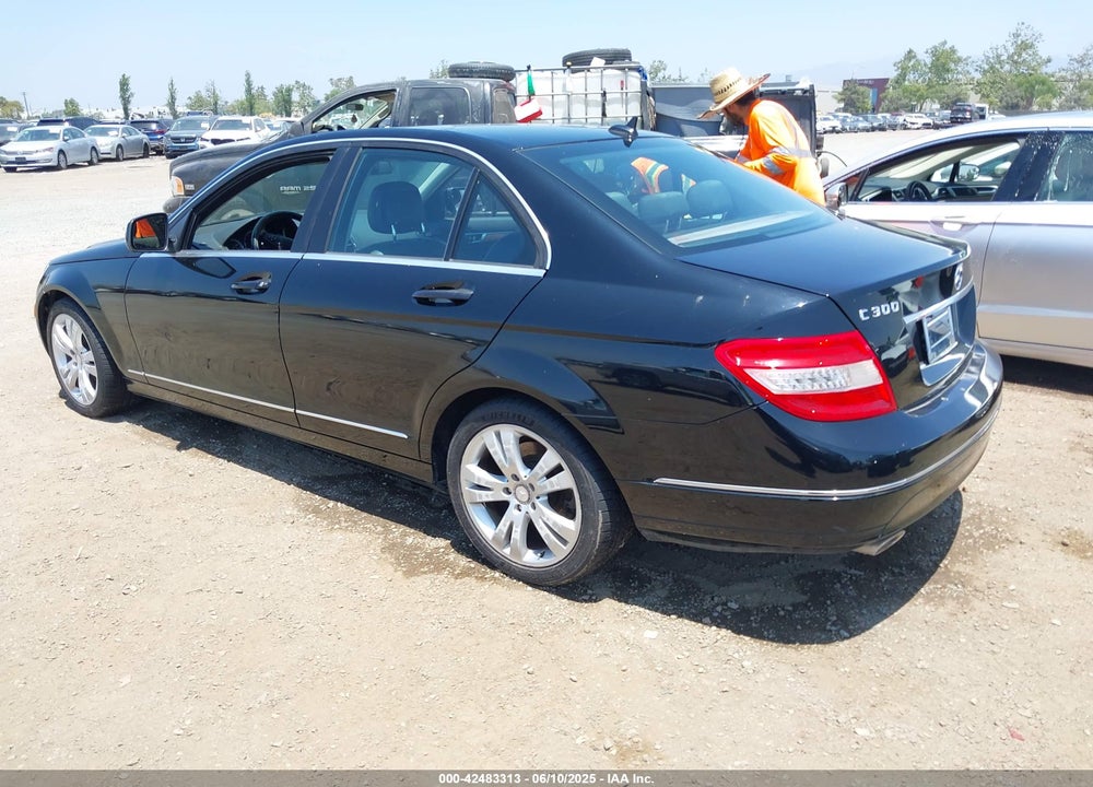 2008 MERCEDES-BENZ C 300 LUXURY/SPORT VIN: WDDGF54X38F062377