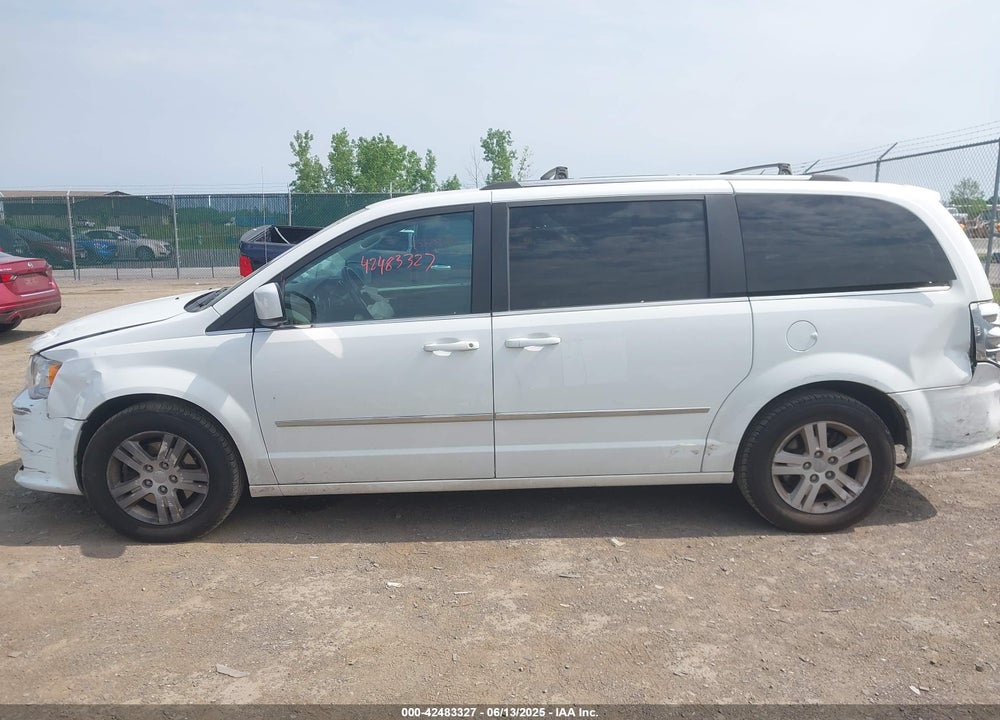2017 DODGE GRAND CARAVAN CREW VIN: 2C4RDGDG8HR741722