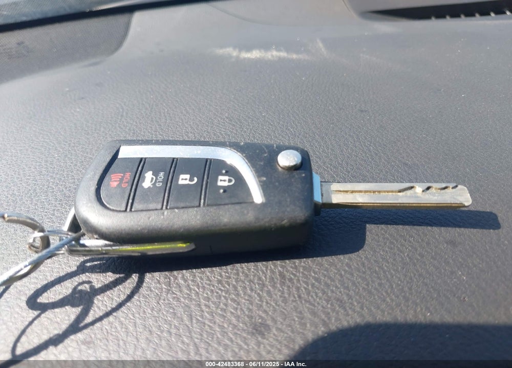 2021 TOYOTA CAMRY VIN: 4T1G11AK2MU570741