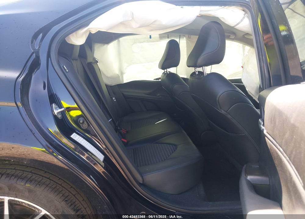 2021 TOYOTA CAMRY VIN: 4T1G11AK2MU570741