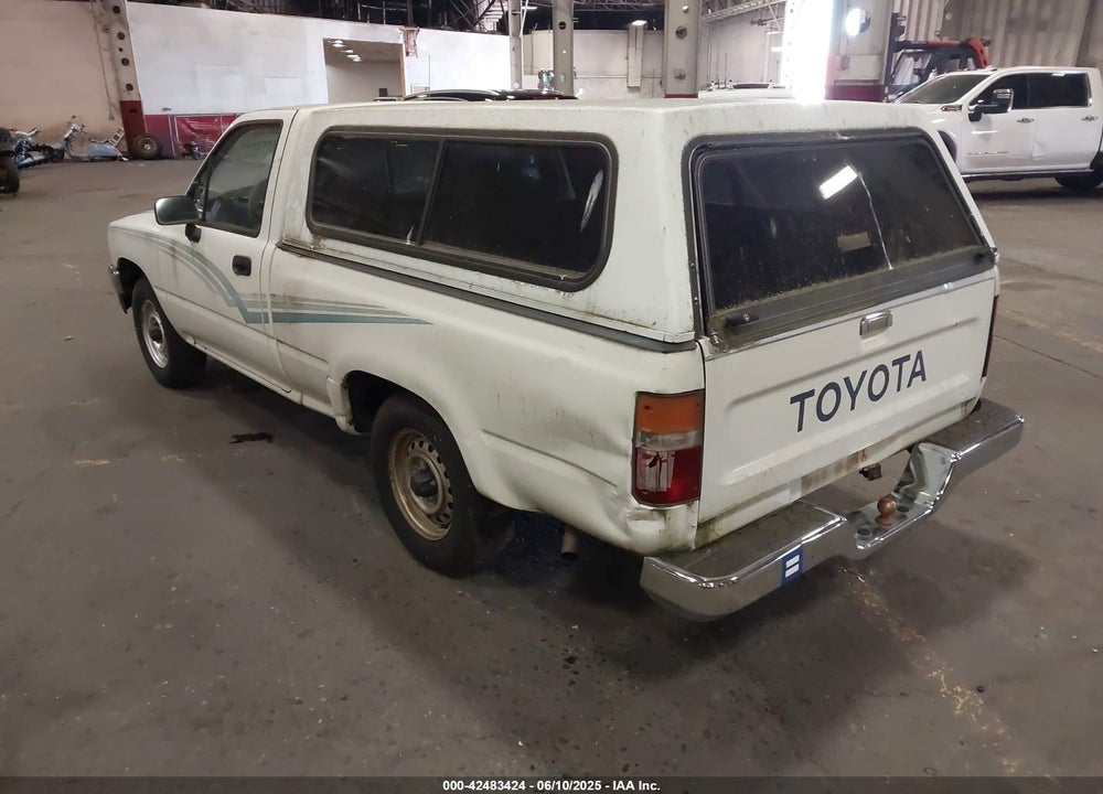 1989 TOYOTA PICKUP 1/2 TON SHT WHEELBASE DLX VIN: JT4RN81P2K5030402