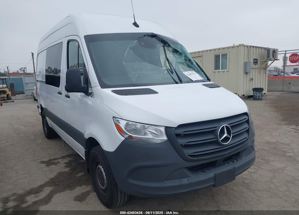 2023 MERCEDES-BENZ SPRINTER 2500 STANDARD ROOF 4-CYL GAS VIN: W1W40BHY2PT141009