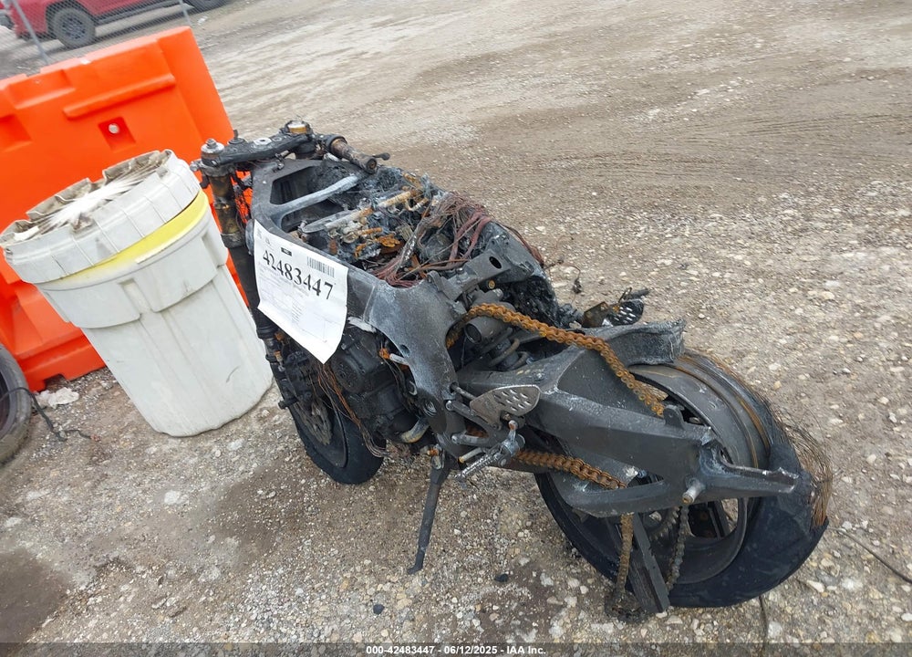 2006 YAMAHA YZFR1 VIN: JYARN15E06A001831