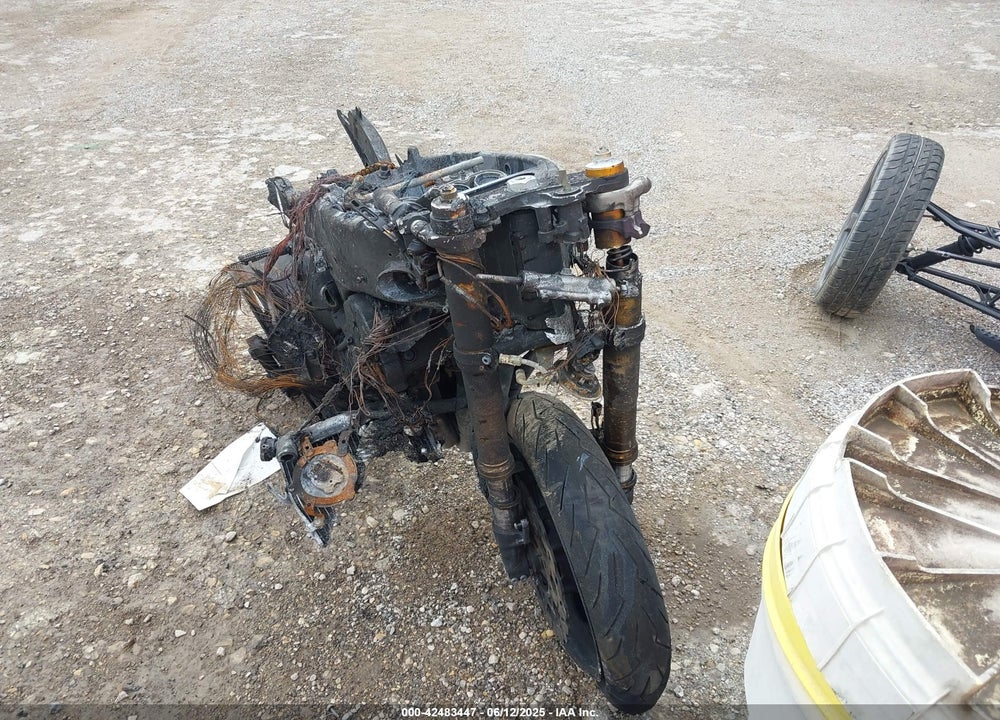2006 YAMAHA YZFR1 VIN: JYARN15E06A001831