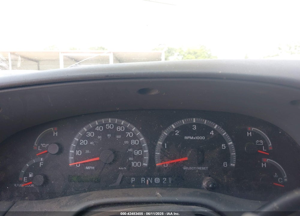 2002 FORD EXPEDITION EDDIE BAUER VIN: 1FMRU17LX2LA04409
