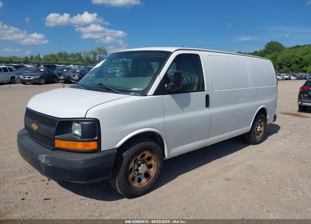 2014 CHEVROLET EXPRESS 1500 WORK VAN VIN: 1GCSGAFX5E1152985