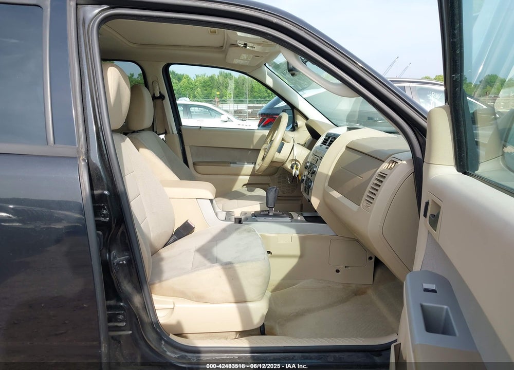 2011 FORD ESCAPE XLT VIN: 1FMCU0D7XBKA12460