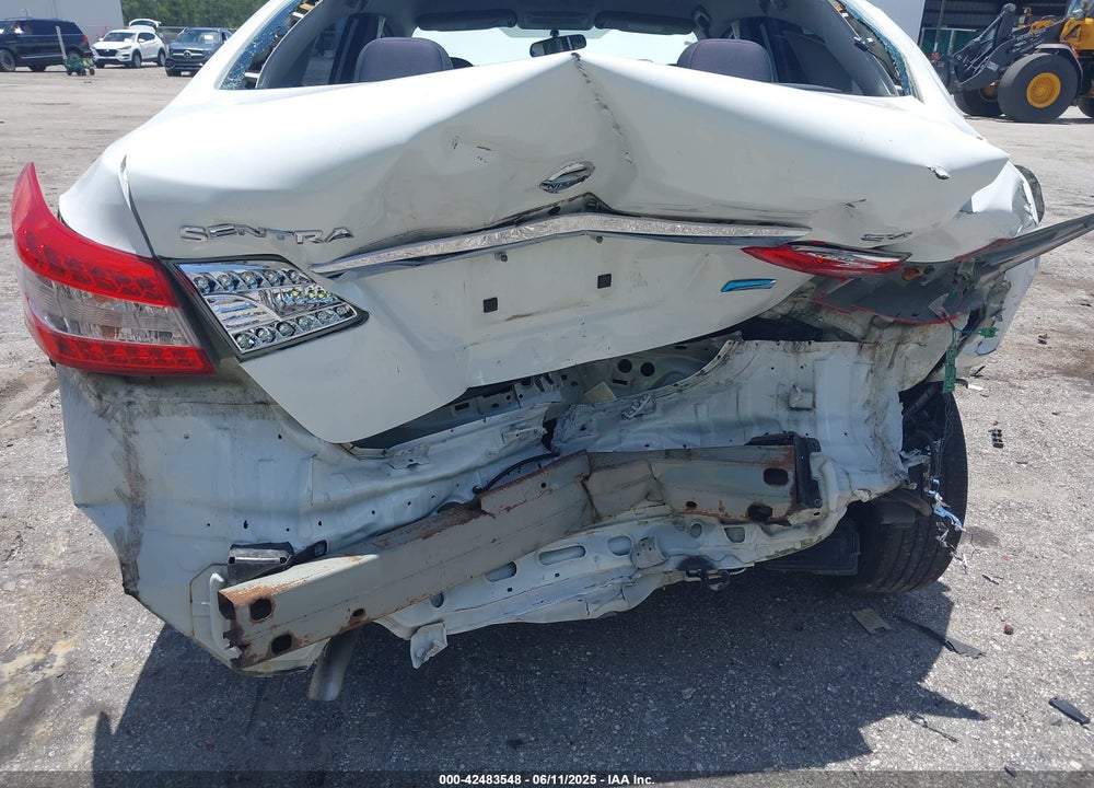 2014 NISSAN SENTRA VIN: 3N1AB7AP8EY297232
