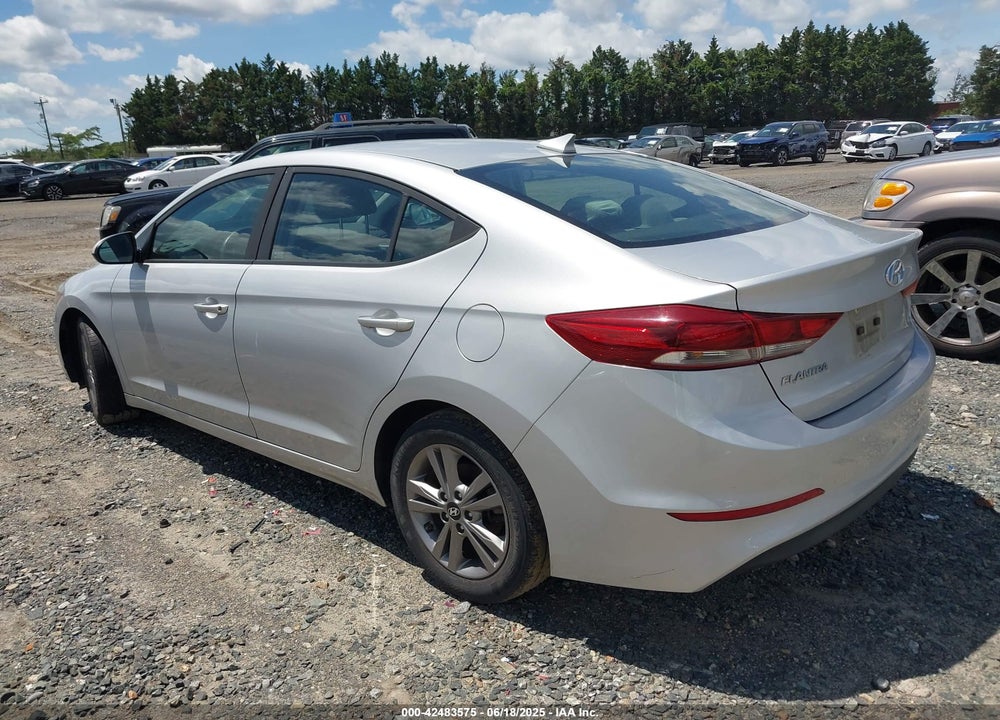 2018 HYUNDAI ELANTRA VIN: KMHD84LF2JU508204