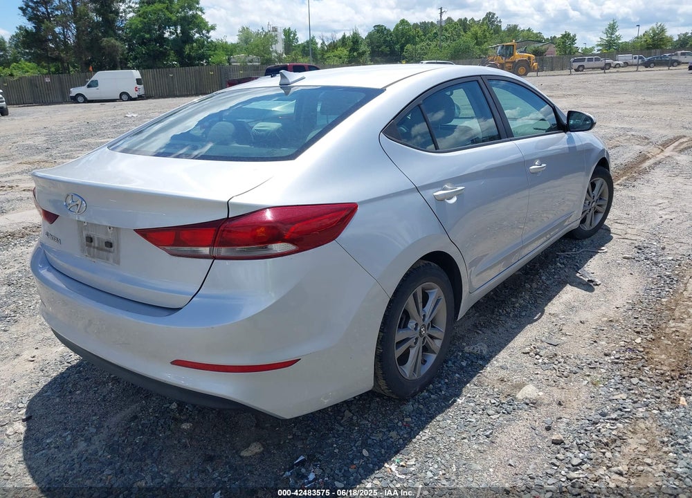 2018 HYUNDAI ELANTRA VIN: KMHD84LF2JU508204