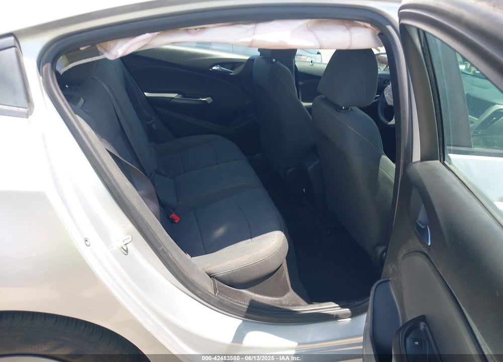 2018 CHEVROLET CRUZE VIN: 1G1BC5SM2J7176840
