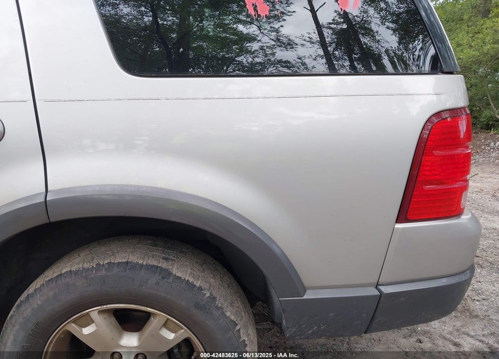 2004 FORD EXPLORER XLT VIN: 1FMDU63W74ZB02658