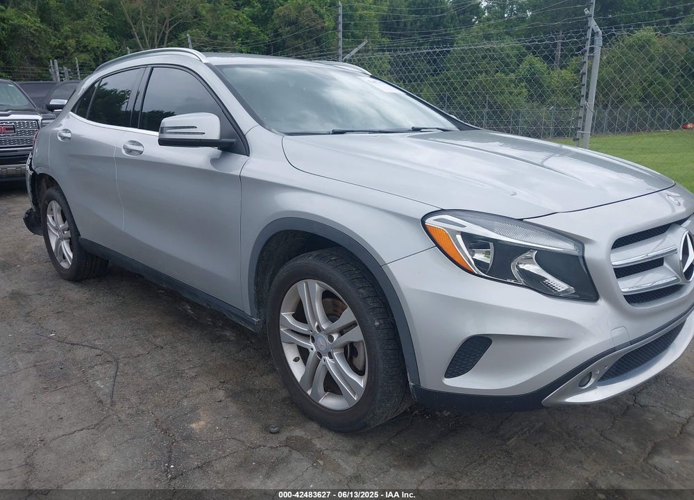 2015 MERCEDES-BENZ GLA 250 4MATIC VIN: WDCTG4GB5FJ176997
