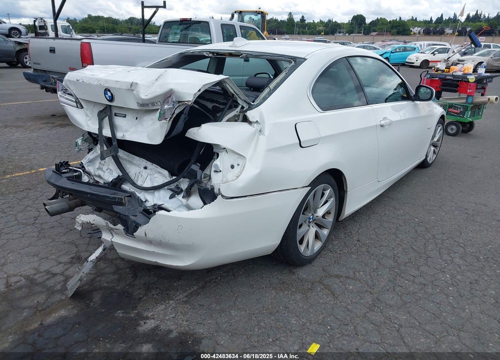 2012 BMW 3 SERIES VIN: WBAKE5C54CE756580