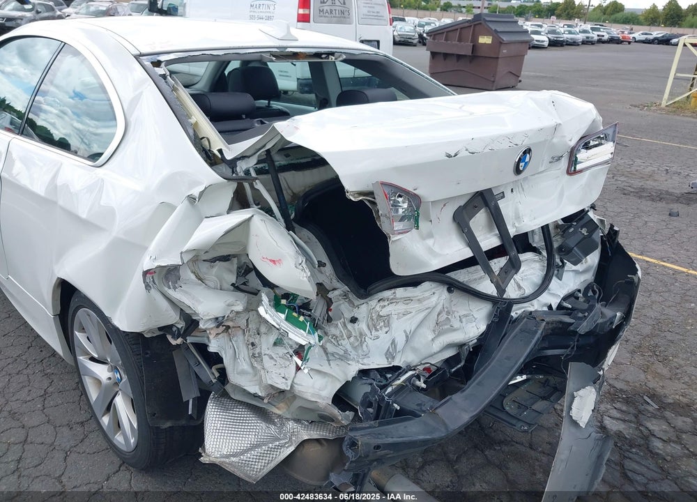 2012 BMW 3 SERIES VIN: WBAKE5C54CE756580