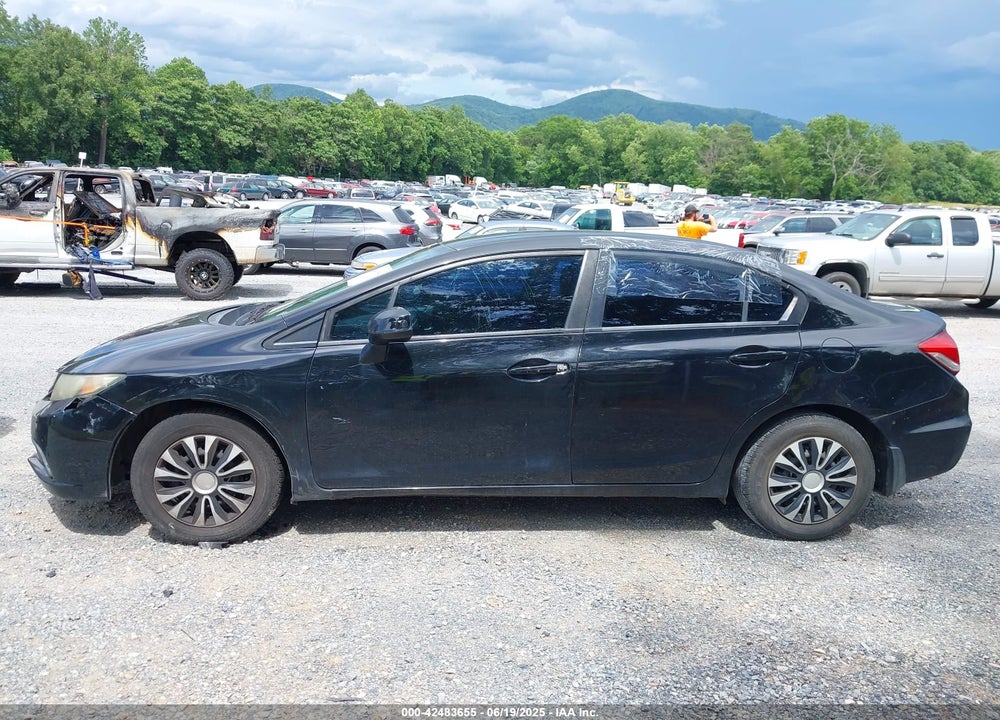 2013 HONDA CIVIC VIN: 19XFB2F53DE005077