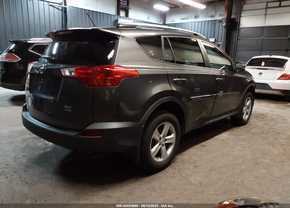 2014 TOYOTA RAV4 VIN: 2T3RFREVXEW200157