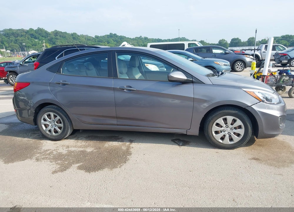 2015 HYUNDAI ACCENT VIN: KMHCT4AE4FU834419