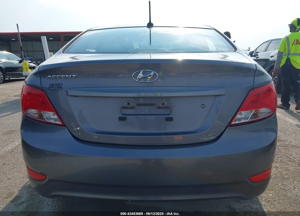 2015 HYUNDAI ACCENT VIN: KMHCT4AE4FU834419
