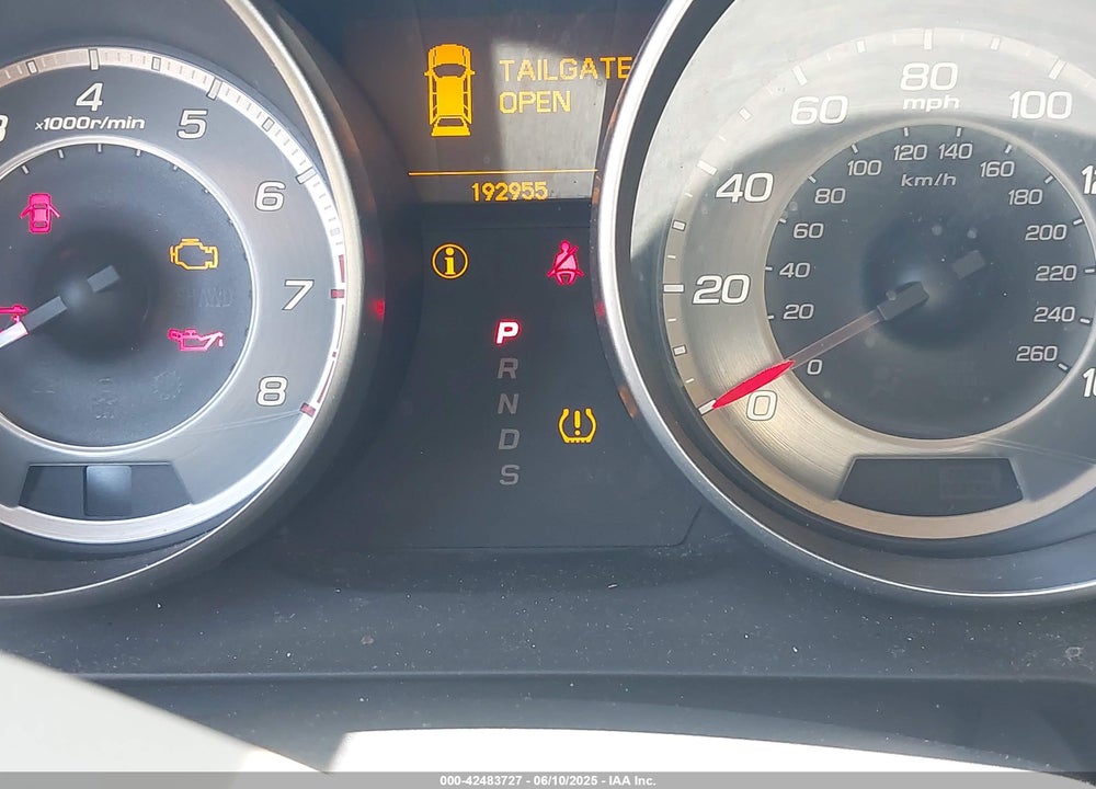 2011 ACURA MDX TECHNOLOGY PACKAGE VIN: 2HNYD2H68BH527062