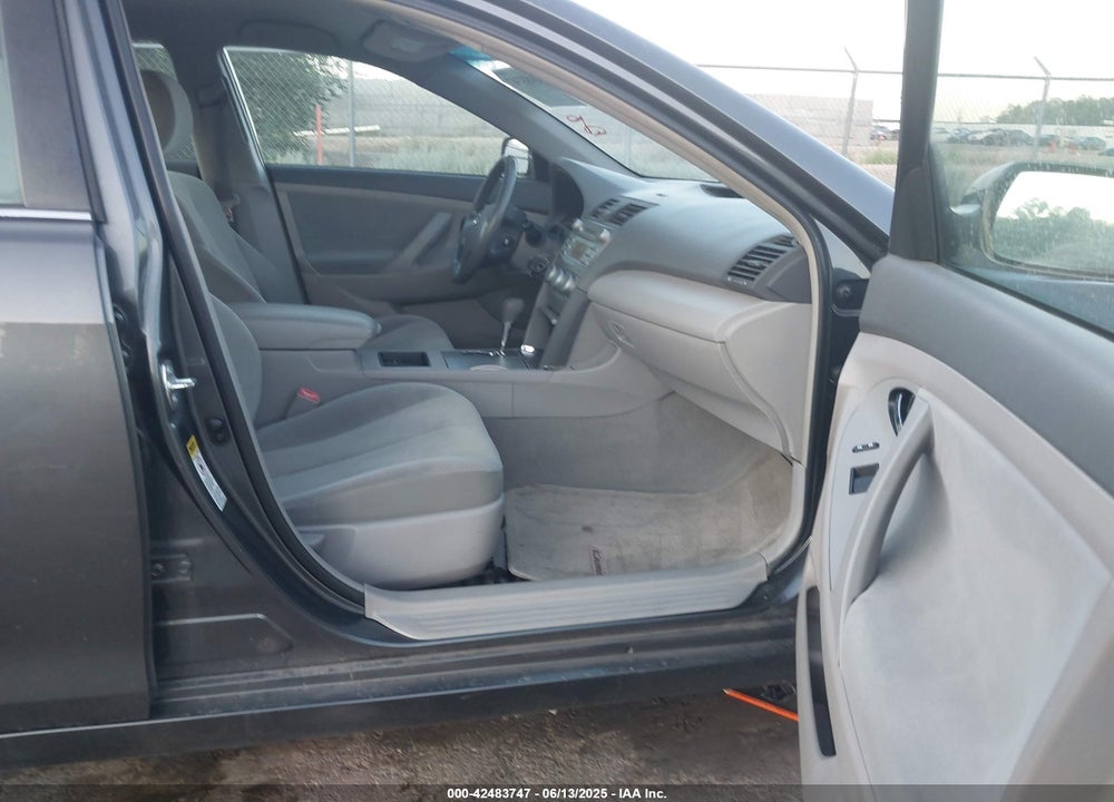 2009 TOYOTA CAMRY LE VIN: 4T4BE46K59R110673