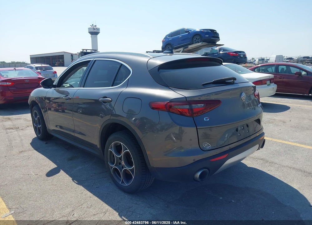 2018 ALFA ROMEO STELVIO VIN: ZASFAKAN9J7B74470