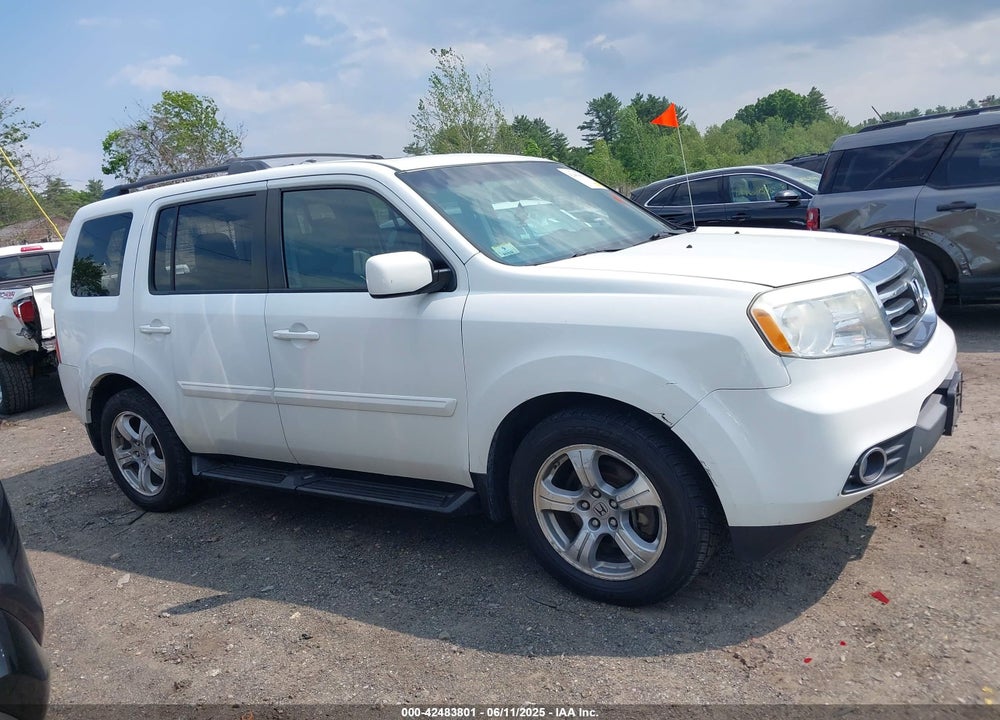 2013 HONDA PILOT VIN: 5FNYF4H63DB077552