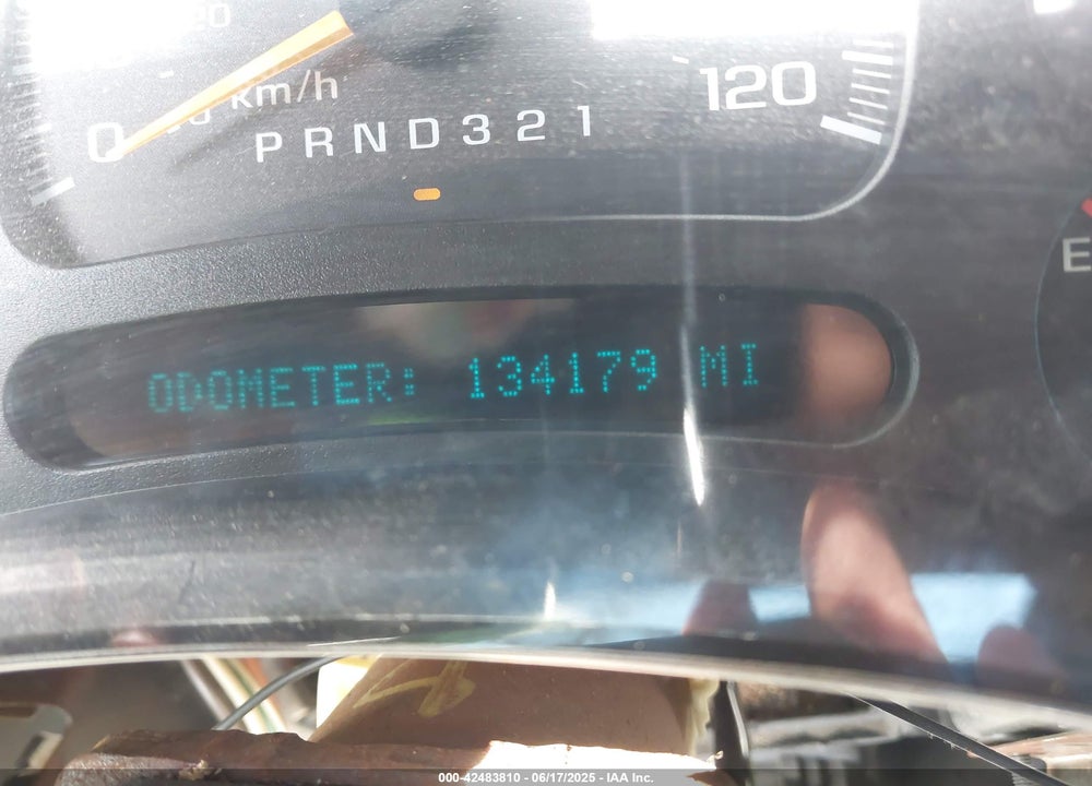2007 CHEVROLET SILVERADO VIN: 2GCEC13V171171753