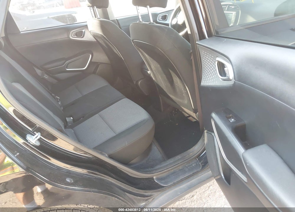2022 KIA SOUL VIN: KNDJ23AU8N7184734
